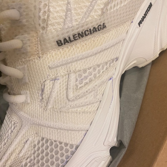Balenciaga sneaker size 6 - Picture 3 of 16